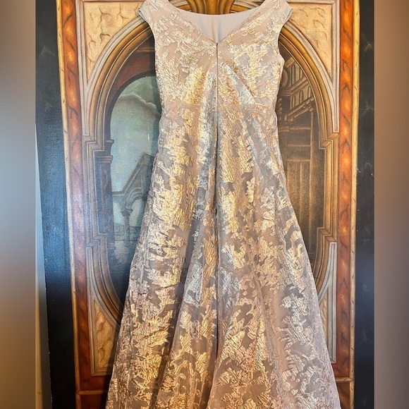 🔥René Ruiz Collection for Neiman Marcus Pleated Jacquard A-… - Picture 5 of 5